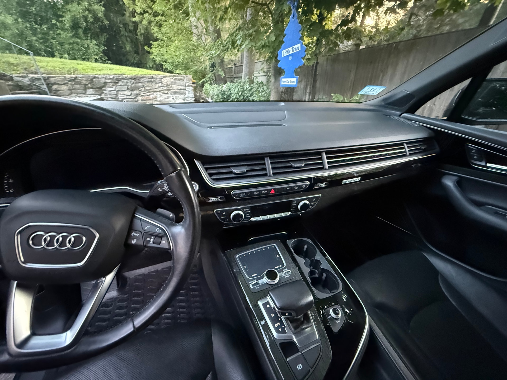 Spotless leather interior after professional mobile detailing